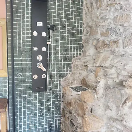 Maison De Village Avec Piscine Au-dessus Des Cinque Terre