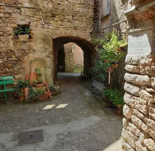 Maison De Village Avec Piscine Au-dessus Des Cinque Terre