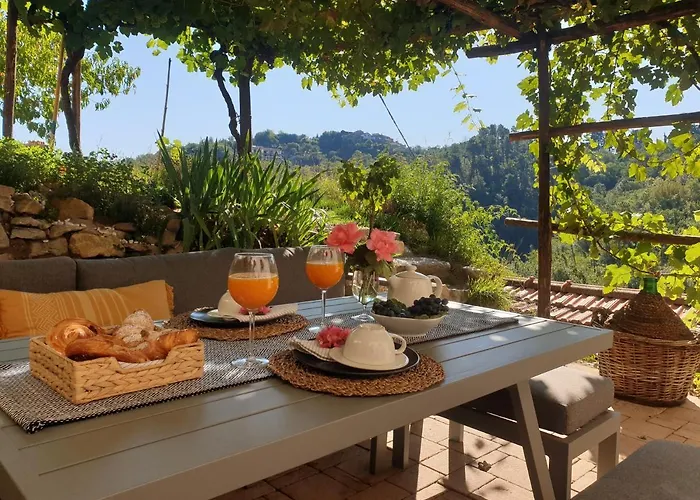 Maison De Village Avec Piscine Au-dessus Des Cinque Terre *